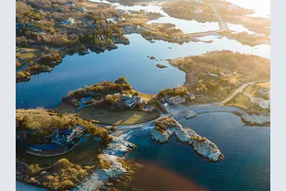 6 Price's Cove Avenue, Newport, RI 02840 - Photo 49