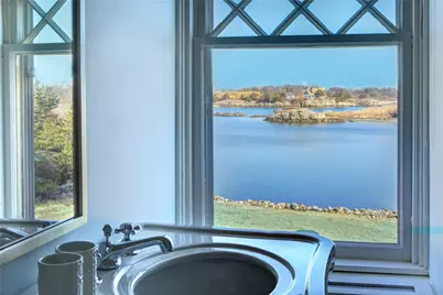 6 Price's Cove Avenue, Newport, RI 02840 - Photo 37