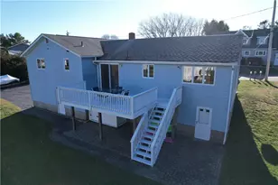 151 E Shore Rd, Narragansett, RI 02882 - Photo 27