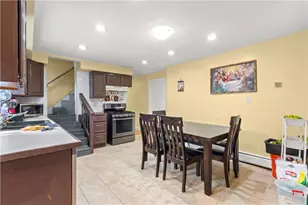 22 Whipple Ave, North Providence, RI 02911 - Photo 3