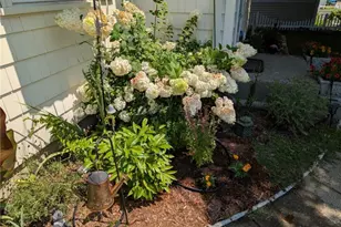 25 Trieste St, Pawtucket, RI 02860 - Photo 27