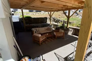 109 Cobble Hill Rd, Lincoln, RI 02865 - Photo 7