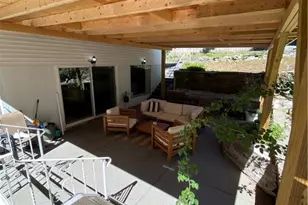 109 Cobble Hill Rd, Lincoln, RI 02865 - Photo 5