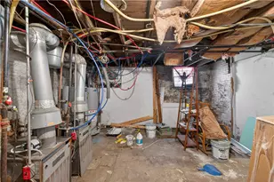 206 Hanover St, Providence, RI 02907 - Photo 19