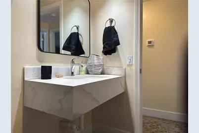 351 New London Avenue #501, Warwick, RI 02886 - Photo 17