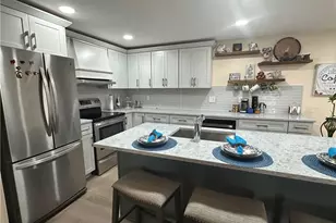 351 New London Ave, Warwick, RI 02886 - Photo 7