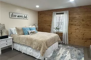 351 New London Ave, Warwick, RI 02886 - Photo 29