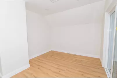 84 Pembroke Avenue, Providence, RI 02908 - Photo 9