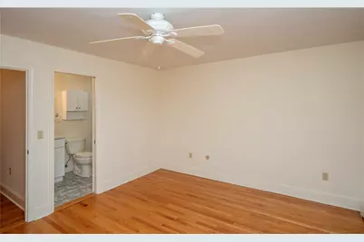20 Indian Avenue #22, Portsmouth, RI 02871 - Photo 13