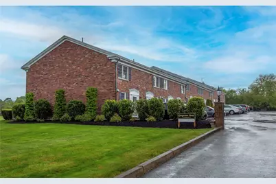 20 Indian Avenue #22, Portsmouth, RI 02871 - Photo 3