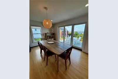 433 Wolcott Avenue, Middletown, RI 02842 - Photo 7