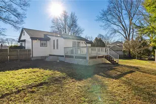 32 Rolling Acres Dr, Cumberland, RI 02864 - Photo 35