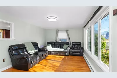 32 Rolling Acres Drive, Cumberland, RI 02864 - Photo 5