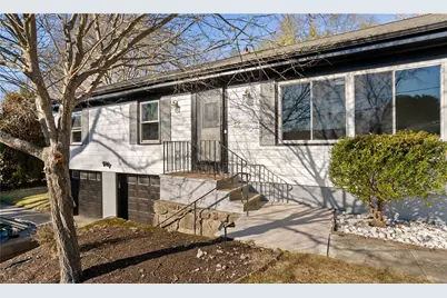 32 Rolling Acres Drive, Cumberland, RI 02864 - Photo 3