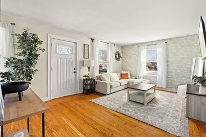 43 Deer Street, East Providence, RI 02916 - Photo 3