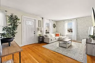 43 Deer St, East Providence, RI 02916 - Photo 3