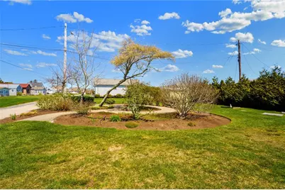 64 Burnside Avenue, Narragansett, RI 02882 - Photo 3