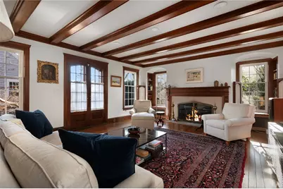 82 Freeman Parkway, Providence, RI 02906 - Photo 9