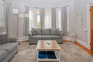 87 Spring St, Newport, RI 02840 - Photo 5