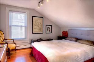 2 Perry St, Newport, RI 02840 - Photo 29