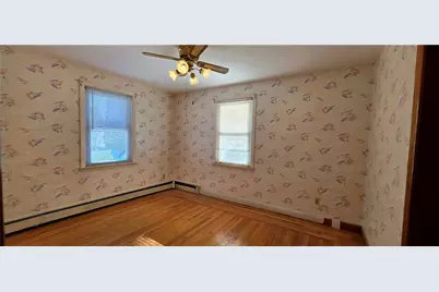 20 Intervale Avenue, North Providence, RI 02911 - Photo 11