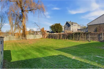 85 Bay View Avenue #2, Bristol, RI 02809 - Photo 47