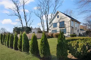 1705 Wampanoag Trl, Barrington, RI 02806 - Photo 3