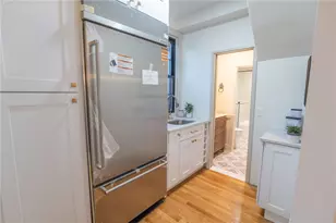 400 Angell St, Providence, RI 02906 - Photo 11