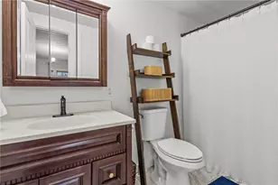 135 N Brayton Rd, Tiverton, RI 02878 - Photo 13