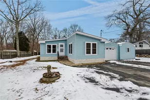 135 N Brayton Rd, Tiverton, RI 02878 - Photo 33