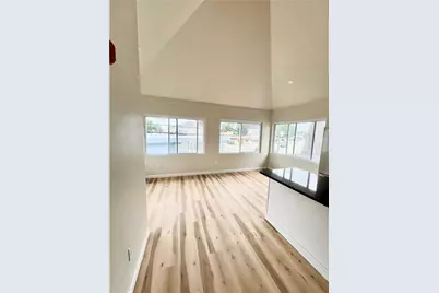 458 Smithfield Avenue, Pawtucket, RI 02860 - Photo 5