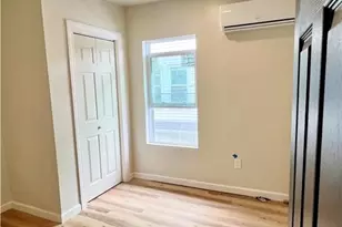 458 Smithfield Ave, Pawtucket, RI 02860 - Photo 15