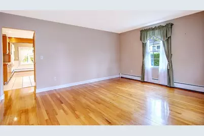 98 Iroquois Road, Cumberland, RI 02864 - Photo 11