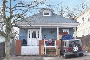 28 Cambridge St, Providence, RI 02809 - Photo 9