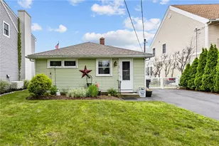 75 Charlotte Dr, East Greenwich, RI 02818 - Photo 3