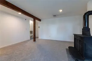 37 Pratt St, Providence, RI 02906 - Photo 31