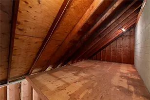 37 Pratt St, Providence, RI 02906 - Photo 47