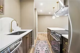 388 S Main St, Providence, RI 02906 - Photo 11