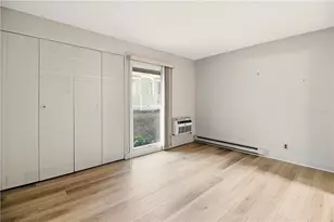 388 S Main St, Providence, RI 02906 - Photo 13