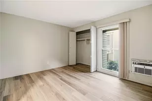 388 S Main St, Providence, RI 02906 - Photo 15