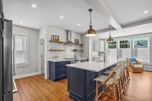 7 Atlantic St, Newport, RI 02840 - Photo 5