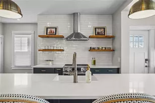 7 Atlantic St, Newport, RI 02840 - Photo 13