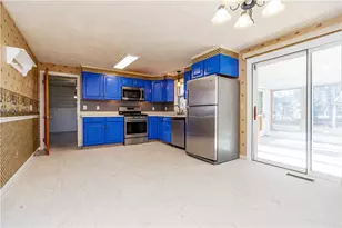 38 Greenwood Rd, North Kingstown, RI 02852 - Photo 7