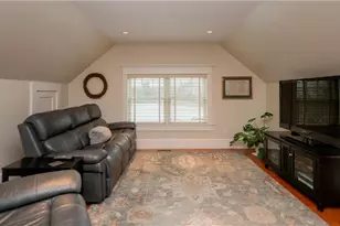 58 Ridge Rd, Newport, RI 02840 - Photo 15