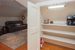 58 Ridge Rd, Newport, RI 02840 - Photo 17