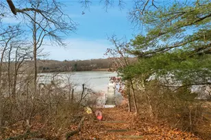 4 Lakeside Dr, Narragansett, RI 02882 - Photo 29