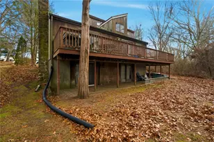 4 Lakeside Dr, Narragansett, RI 02882 - Photo 3