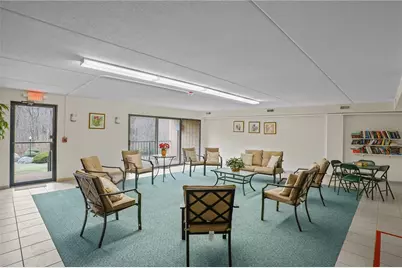 650 East Greenwich Avenue #B5 211, West Warwick, RI 02898 - Photo 21