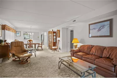 650 East Greenwich Avenue #B5 211, West Warwick, RI 02898 - Photo 35