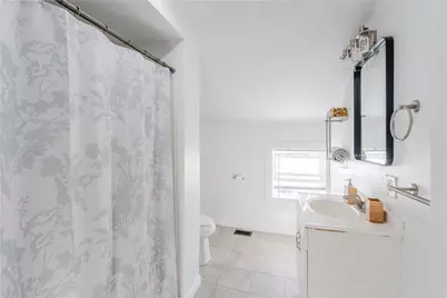 54 Silver Lake Avenue, Providence, RI 02909 - Photo 27